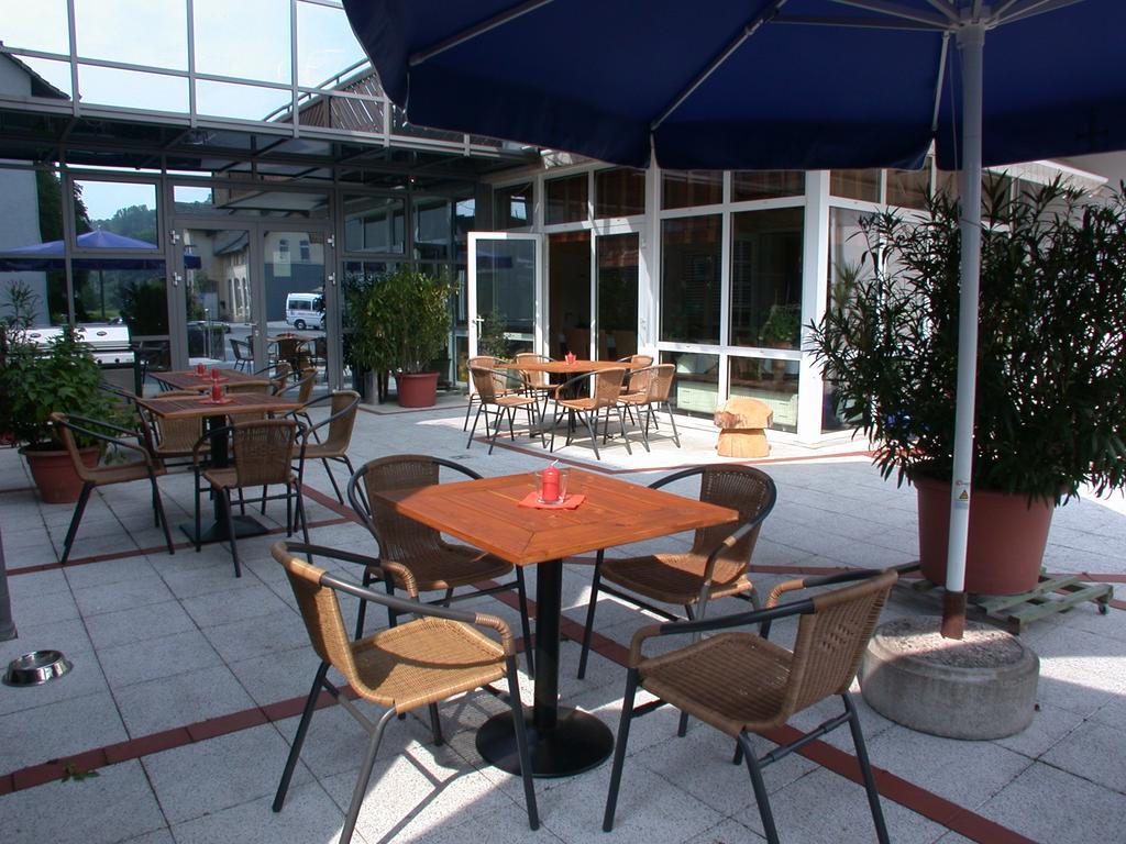 Westfaelischer Hof Lugde Экстерьер фото