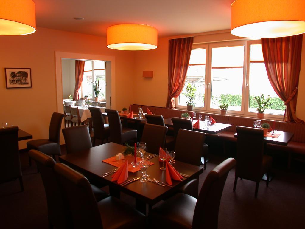 Westfaelischer Hof Lugde Экстерьер фото